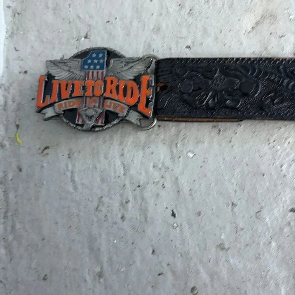 Bushy Creek tooled belt